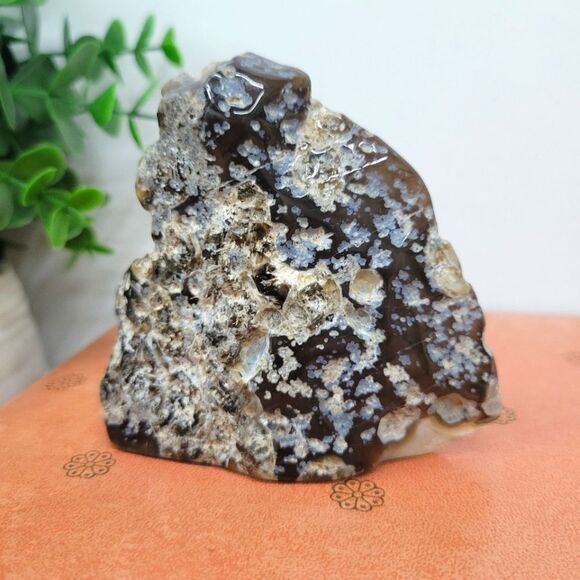 Natural Agate & Amethyst Geode Pair – Polished Crystal Décor Set - Picture 12 of 16